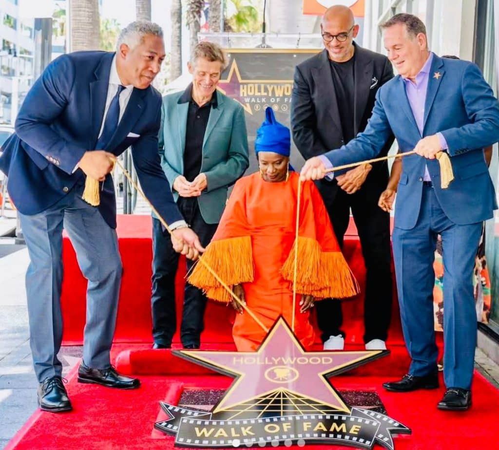 Angélique Kidjo : L’Afrique décroche une étoile sur Hollywood Boulevard