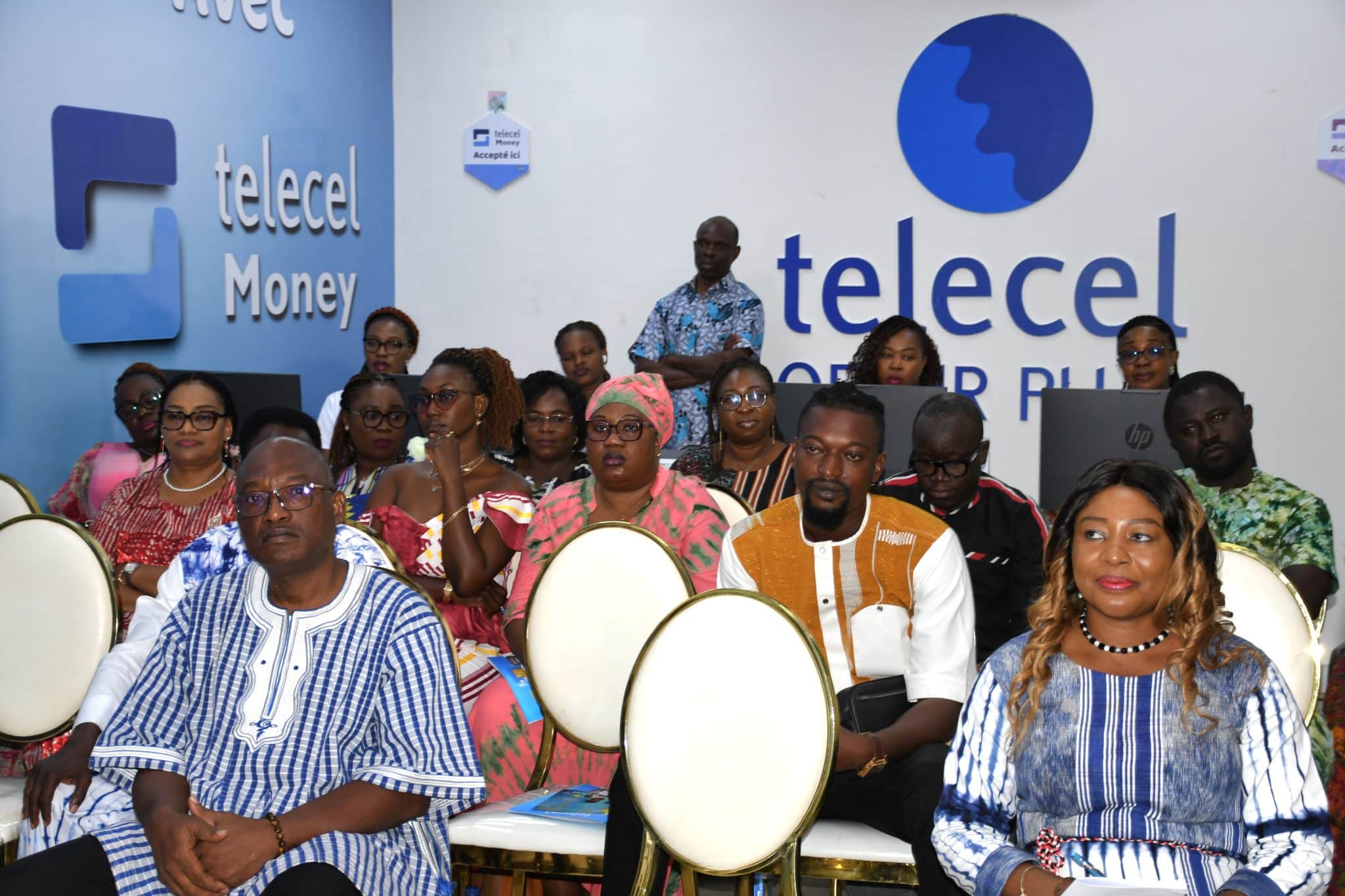 Un espace moderne conçu pour simplifier l'accès aux services numériques et à Telecel Money.