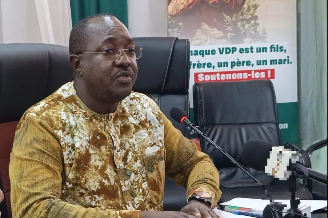 Le secrétaire général du ministère des Serviteurs du peuple, Suanyaba Rodrigue Oboulbiga