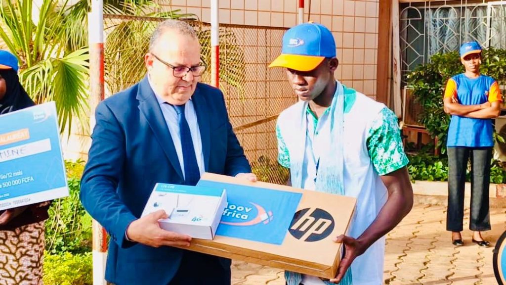 JES 2026 : Les meilleurs élèves plongent dans l’univers technologique de Moov Africa-ONATEL