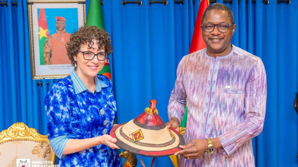 Burkina Faso-Canada : L’ambassadrice Tina Guthrie quitte Ouagadougou après deux ans de mission
