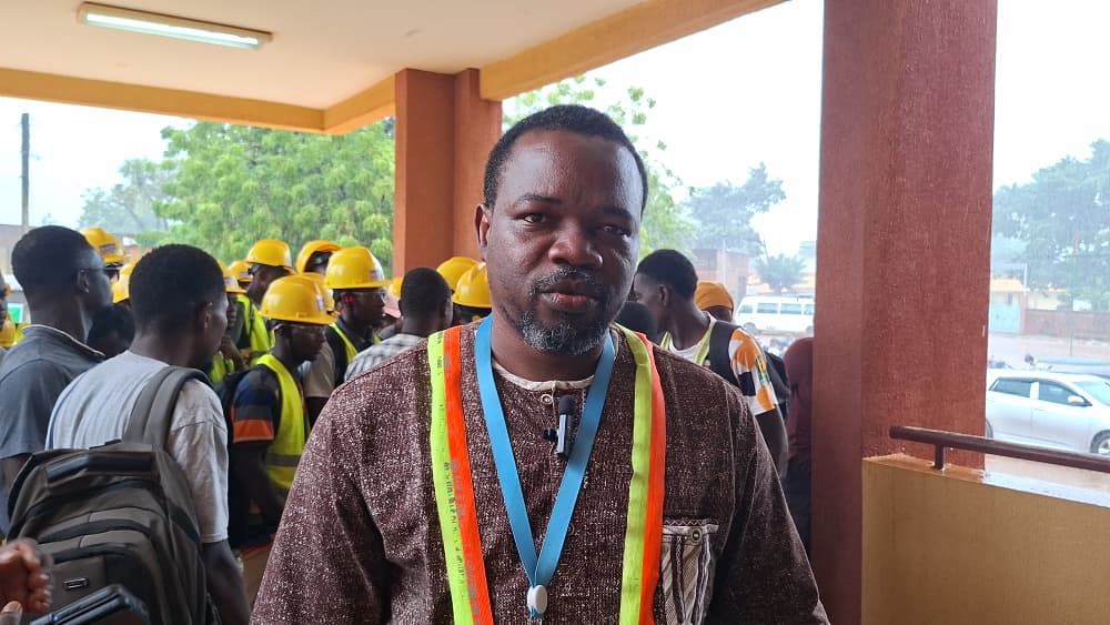 Bêma Roland Sanou, Directeur du Bureau National Ozone, lors des activités de terrain de la JIPCO 2026