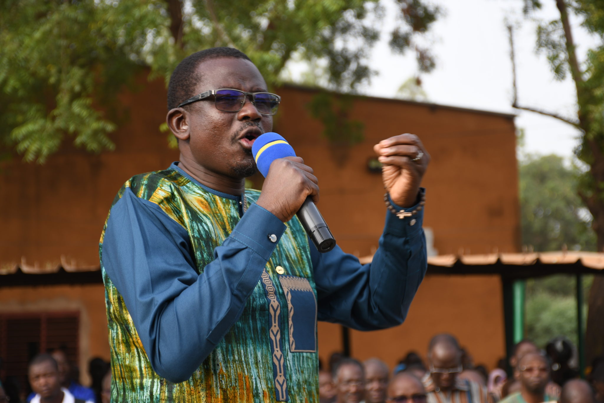 Le Pr Moumouni Zoungrana au Lycée professionnel Dr Bruno Buchweiser de Gounghin