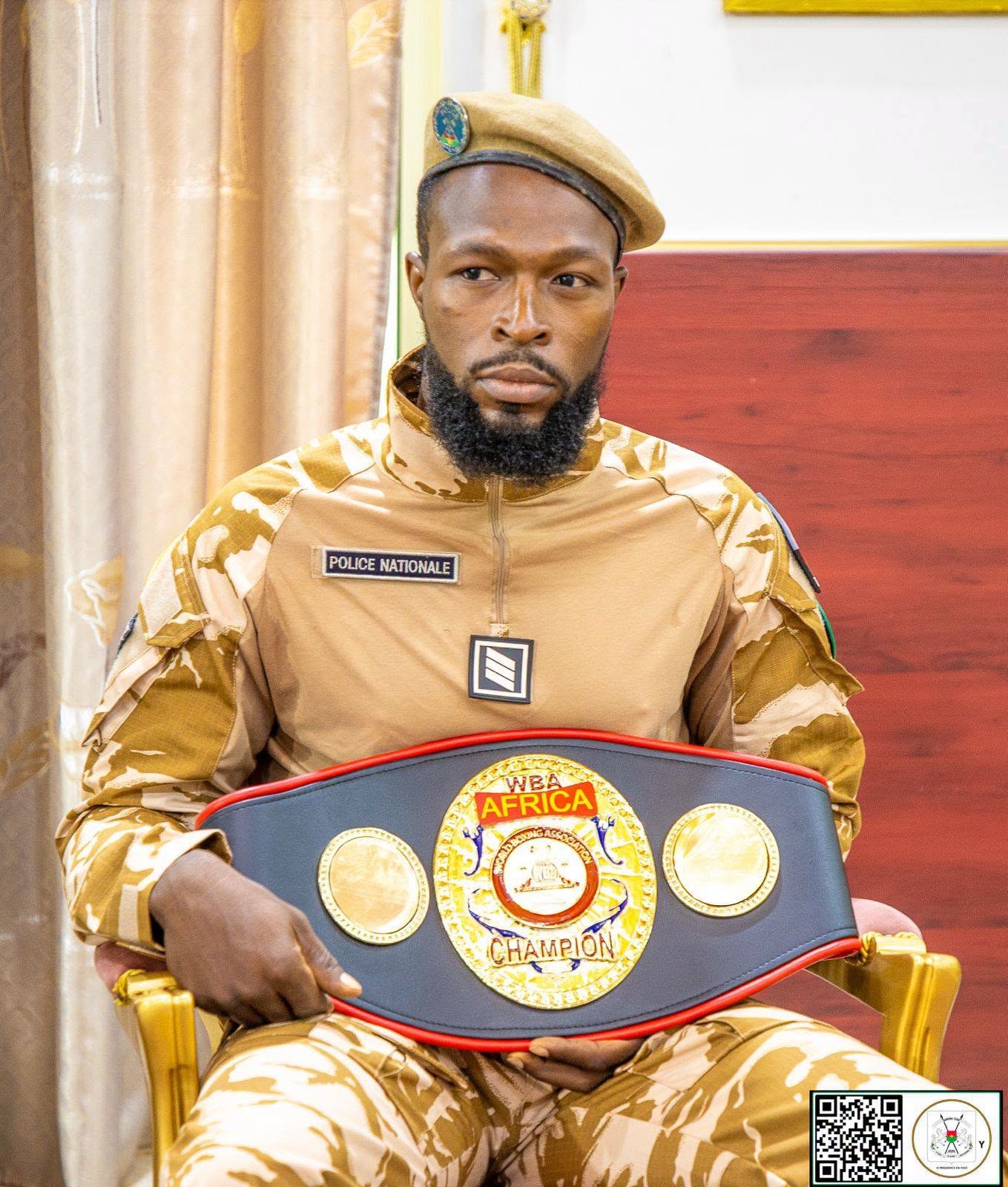 Hamed Abel NIKIÈMA alias « Le Percuteur », Policier et boxeur professionnel burkinabè